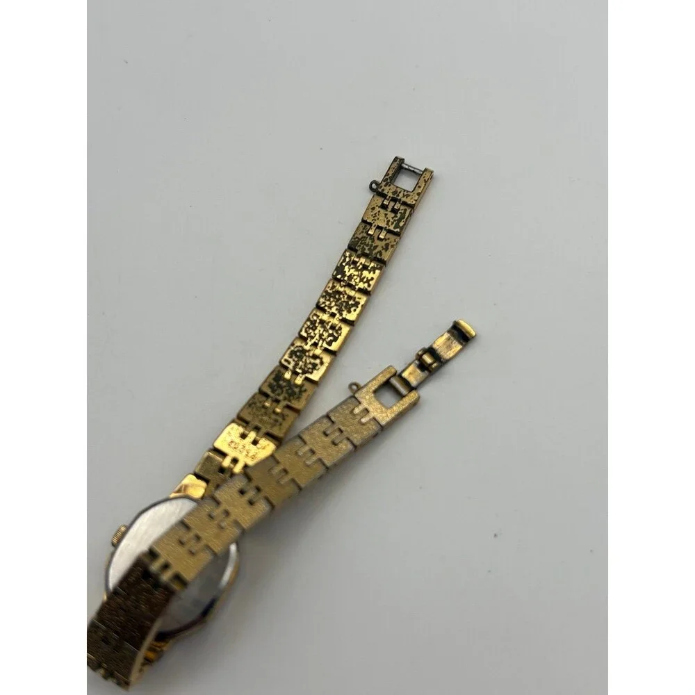 Vintage Seiko Quartz Gold-Tone Textured Watch Cal 7320